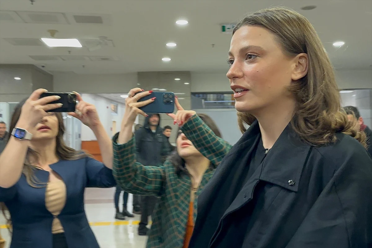 SERENAY SARIKAYA’DAN SAVCILIK İFADESİ