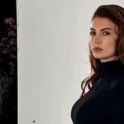 BURCU ÖZBERK YENİ ROLÜNDE KESKİN NİŞANCI
