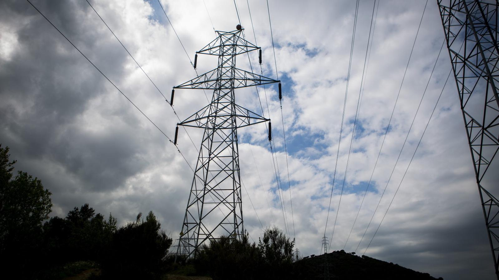 AVRUPA ELEKTRİK KRİZİYLE SARSILDI